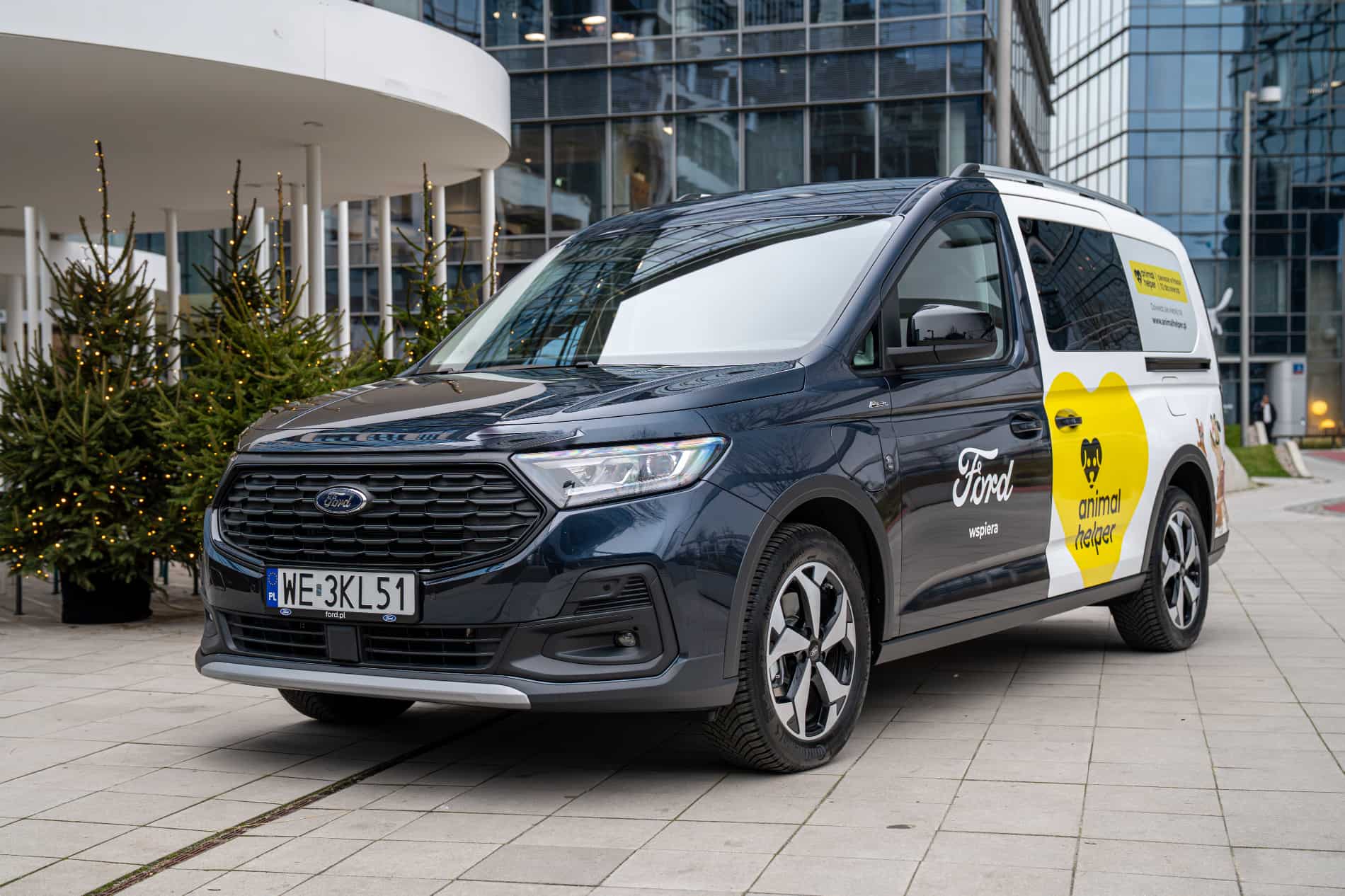 Transit Connect PHEV Van Helper – dojazd na interwencje w trudniej dostępne miejsca