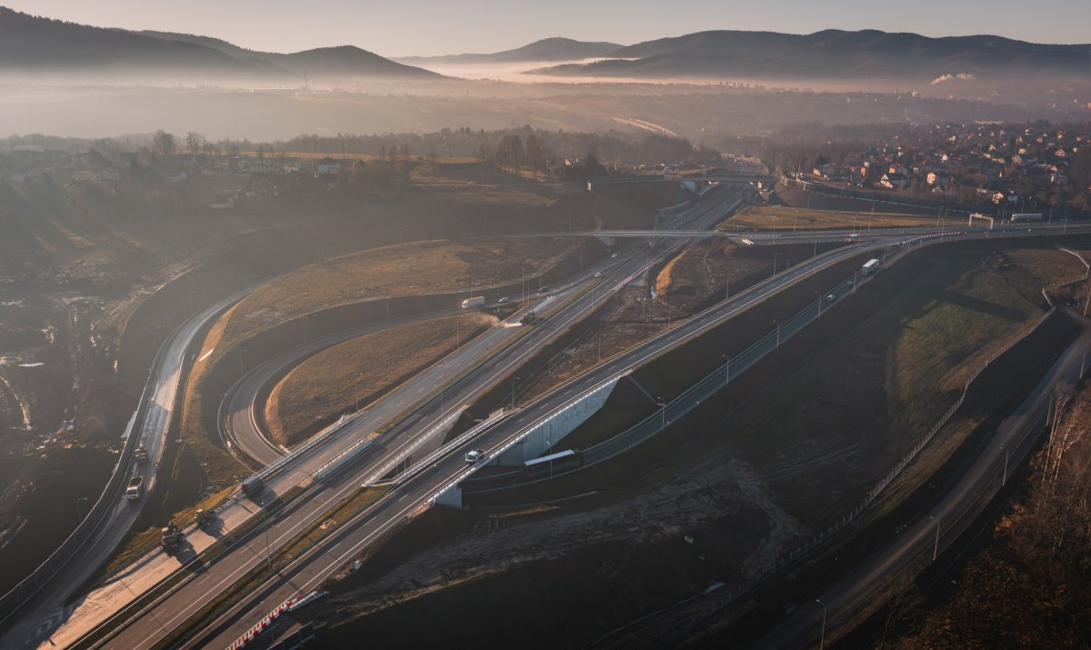 Oddano do ruchu nowe odcinki tras szybkiego ruchu S1 oraz S7