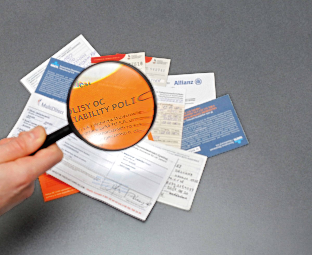 Gdzie szukać dobrej polisy OC i dlaczego warto robić to co rok?
