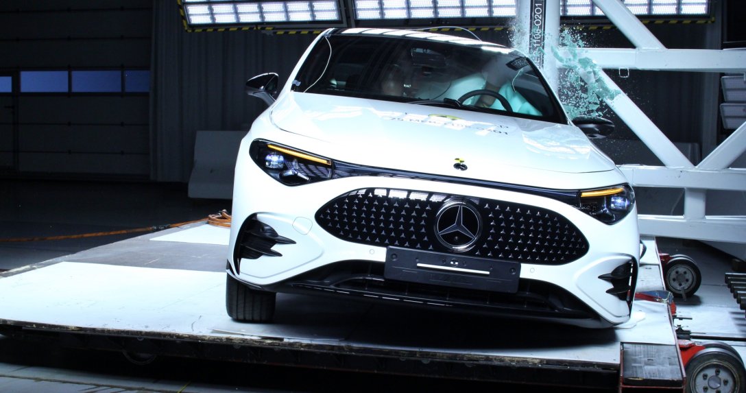 Mercedes CLA test Euro NCAP