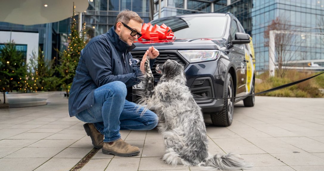 Ford Transit Connect PHEV ‘Van Helper’ przekazany na potrzeby interwencji Animal Helper