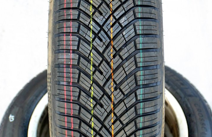 Test opon całorocznych 2025 - Continental AllSeasonContact 2