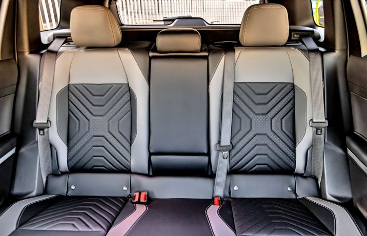 Nowy Jeep Compass 2025 – kanapa