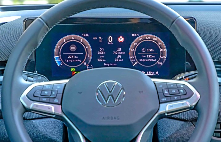 Volkswagen T-Roc II 2025 – ekran wskaźników