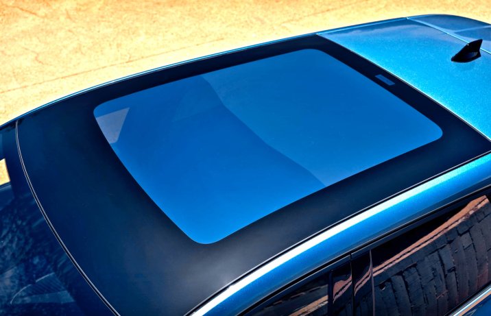 Renault Symbioz 2025 – dach solarbay