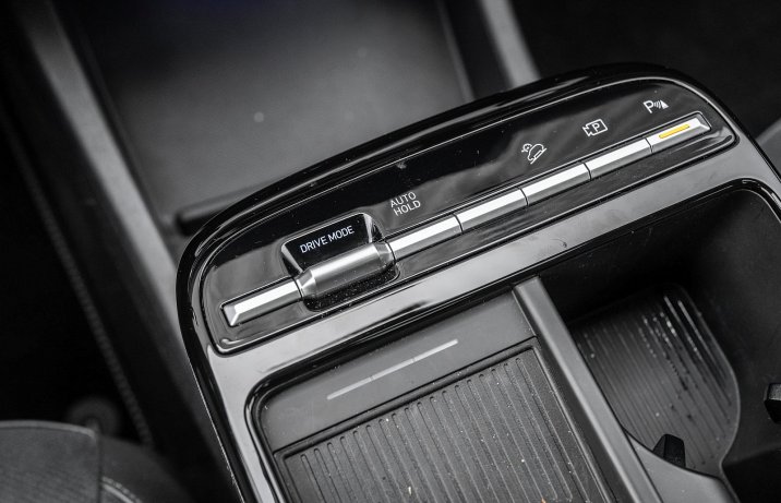 Hyundai Tucson Hybrid (2025) – tryby jazdy