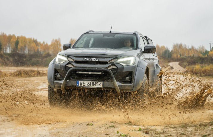 Isuzu D-Max - przód