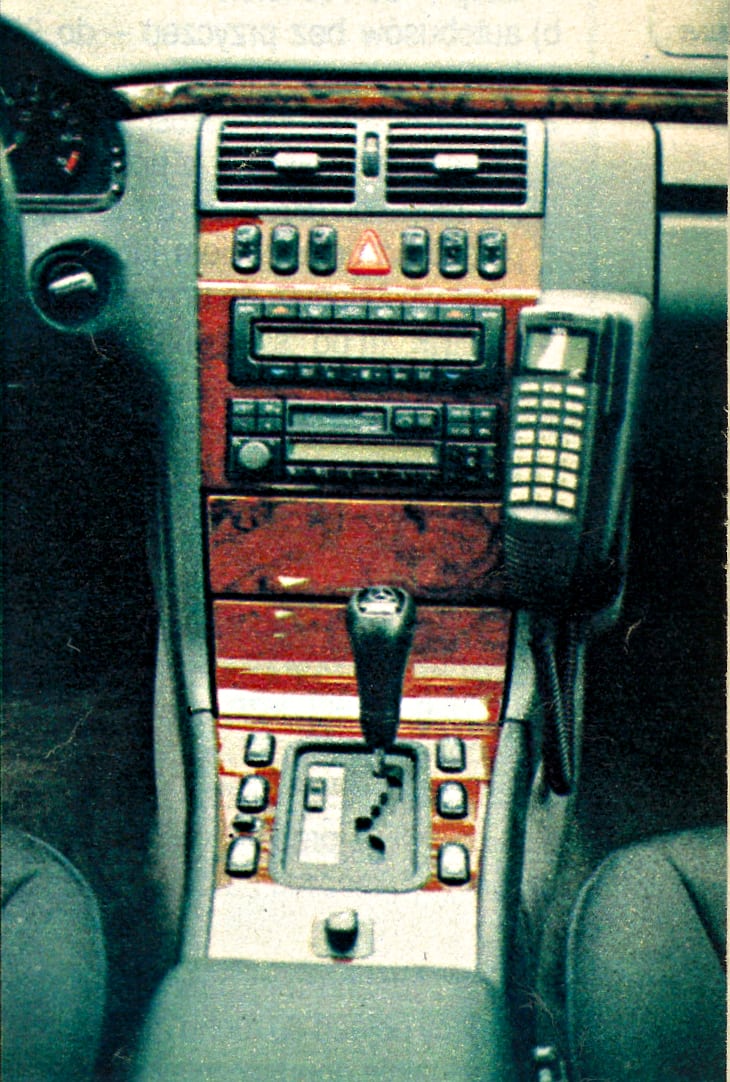 mercedes w210 konsola środkowa