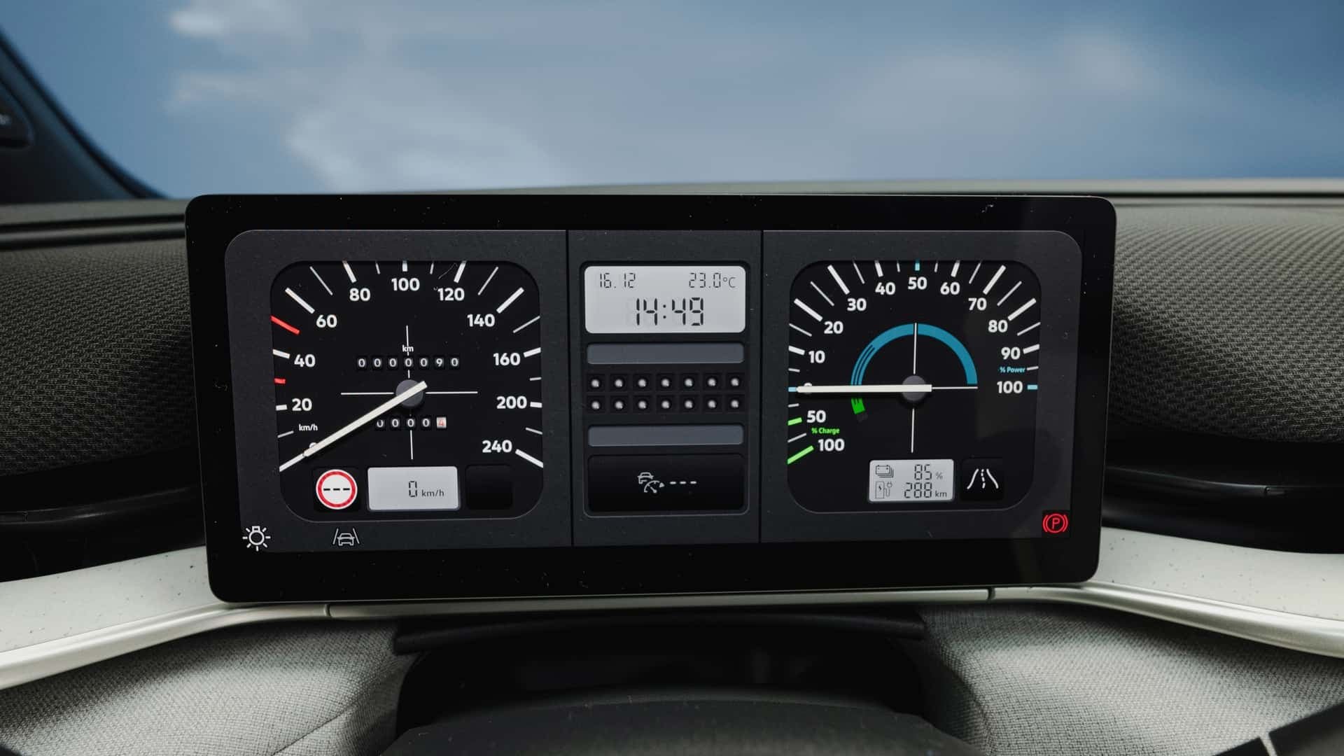 volkswagen id polo concept – zegary ekran kierowcy