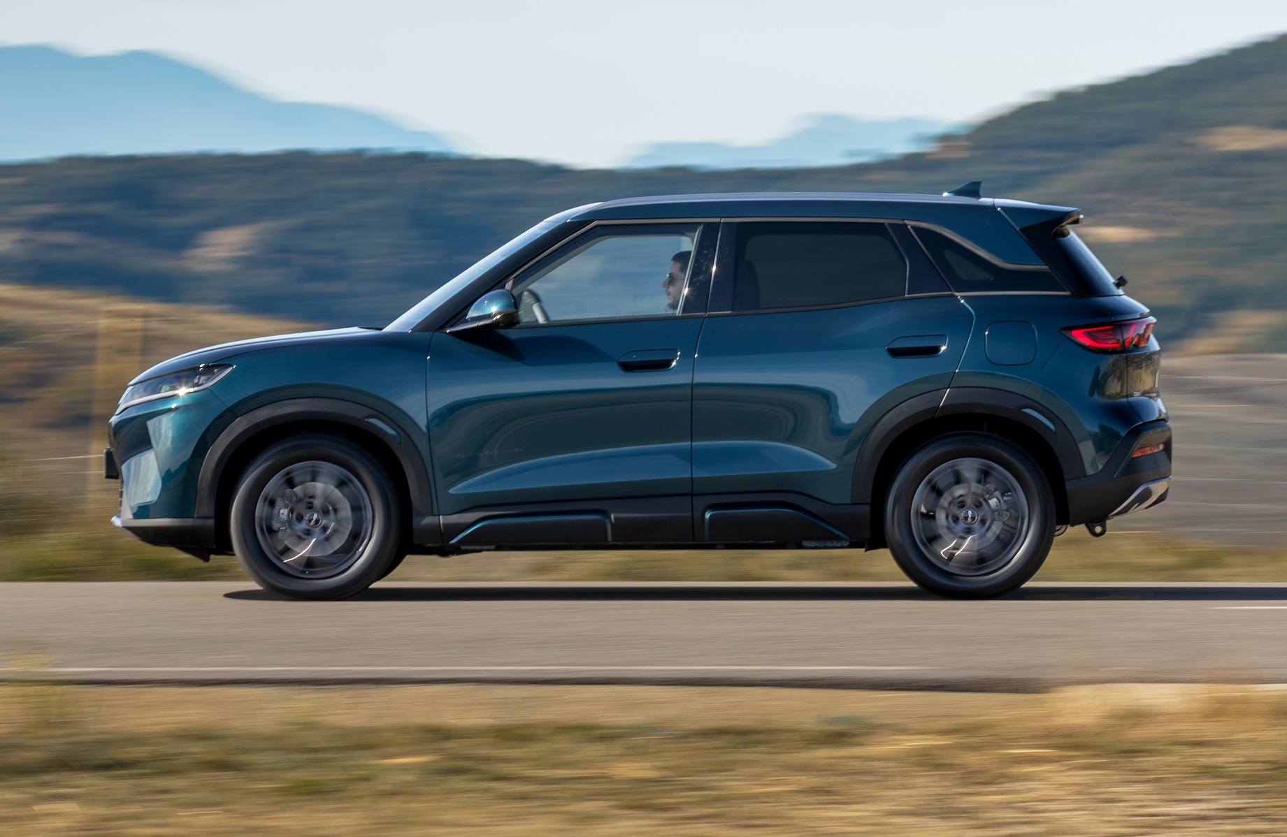 BYD ATTO 2 DM-i cena