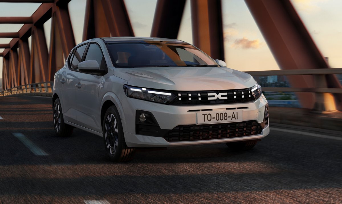 Najnowsze dane o sprzedaży aut osobowych w Europie – ostra walka o prymat pomiędzy Dacią Sandero a Renault Clio