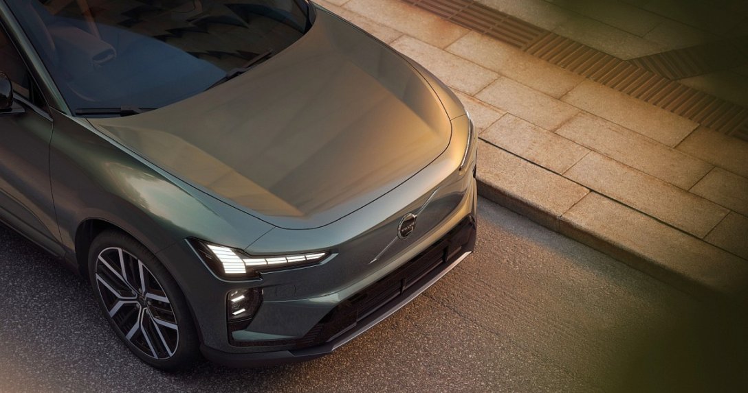 Volvo EX60 – przód