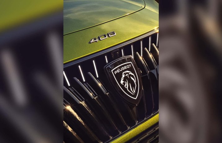 Peugeot 408 po face liftingu – znaczek