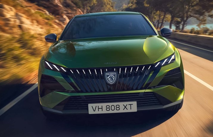 Peugeot 408 po face liftingu – przód