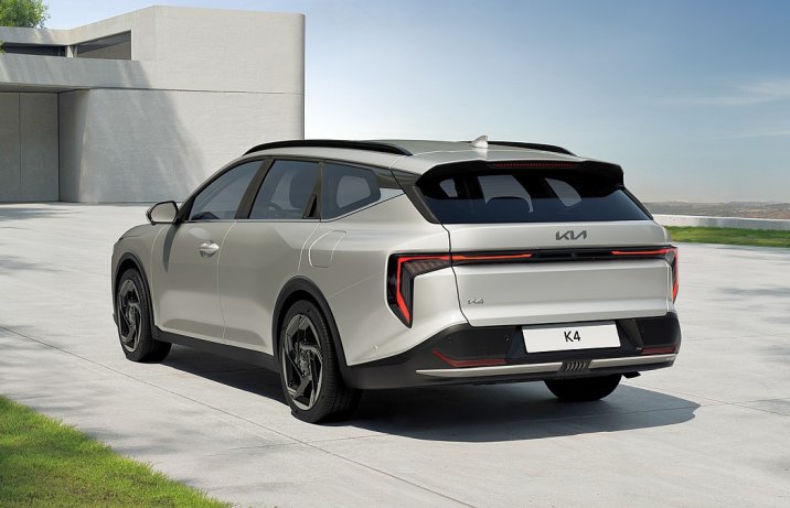 Kia K4 Sportswagon