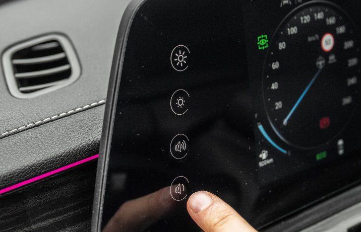 Omoda 5 - głośność