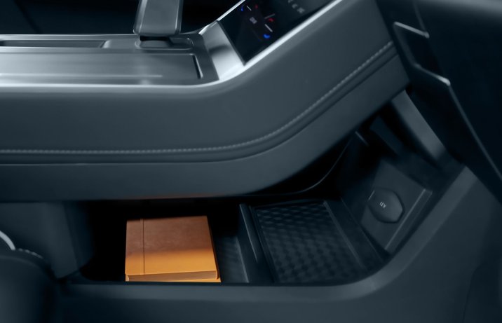 CHERY TIGGO 4 - półka