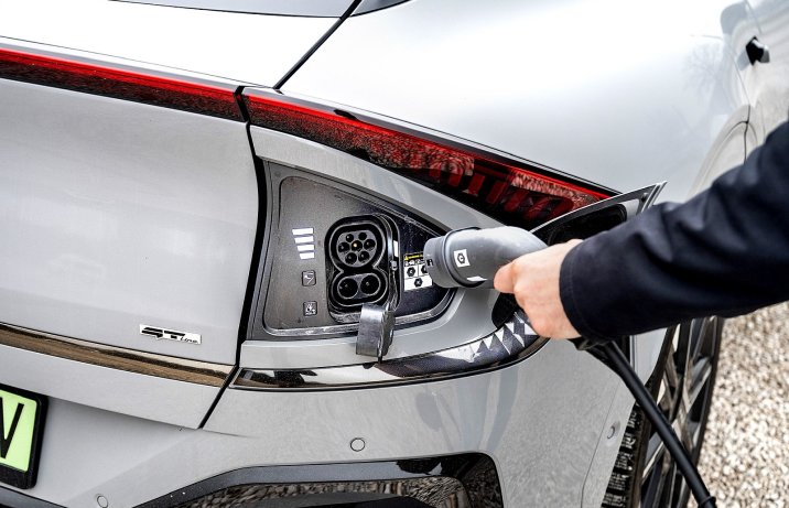 Kia EV6 (2026) – test – ładowanie