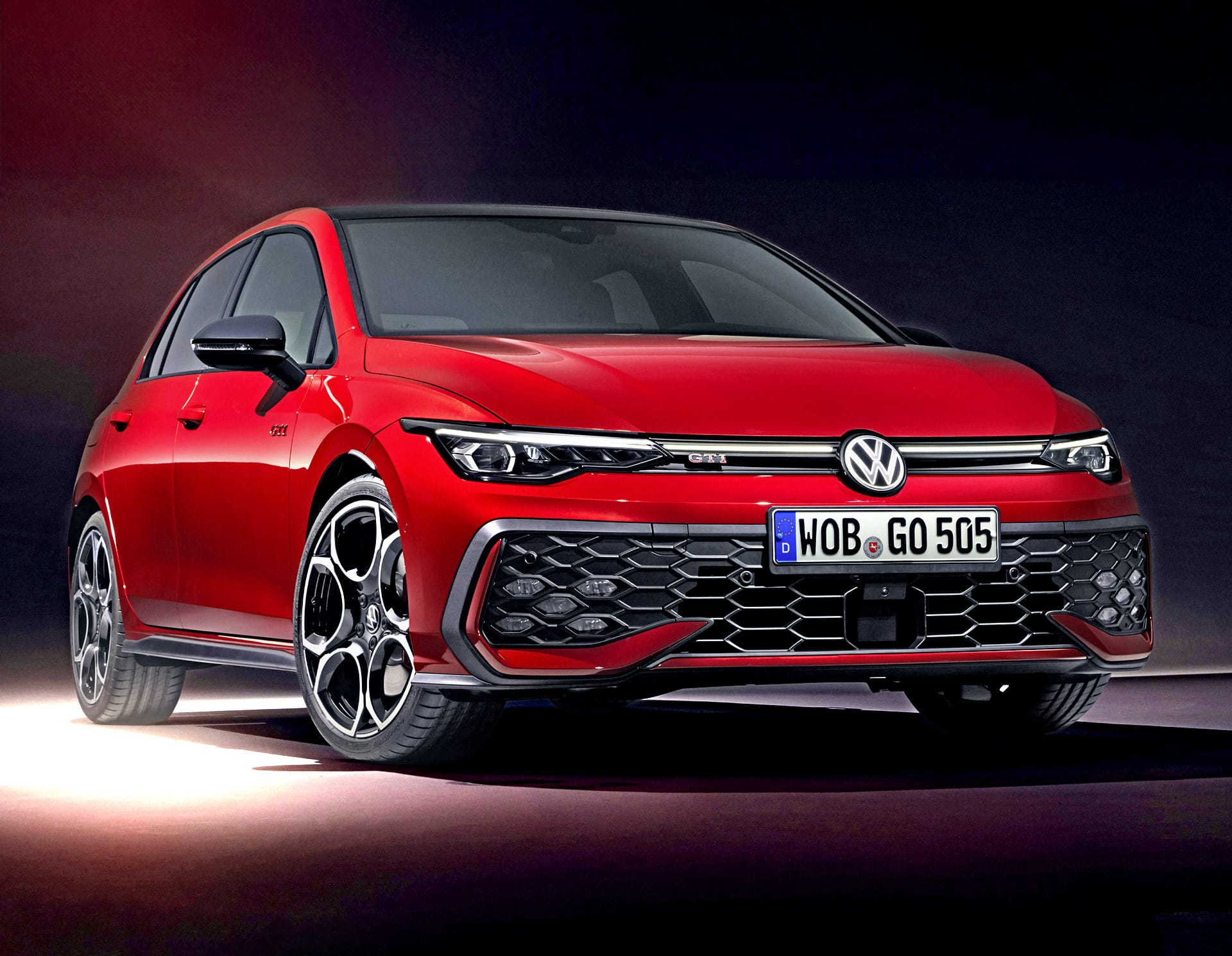 Volkswagen Golf GTI VIII – przód i bok