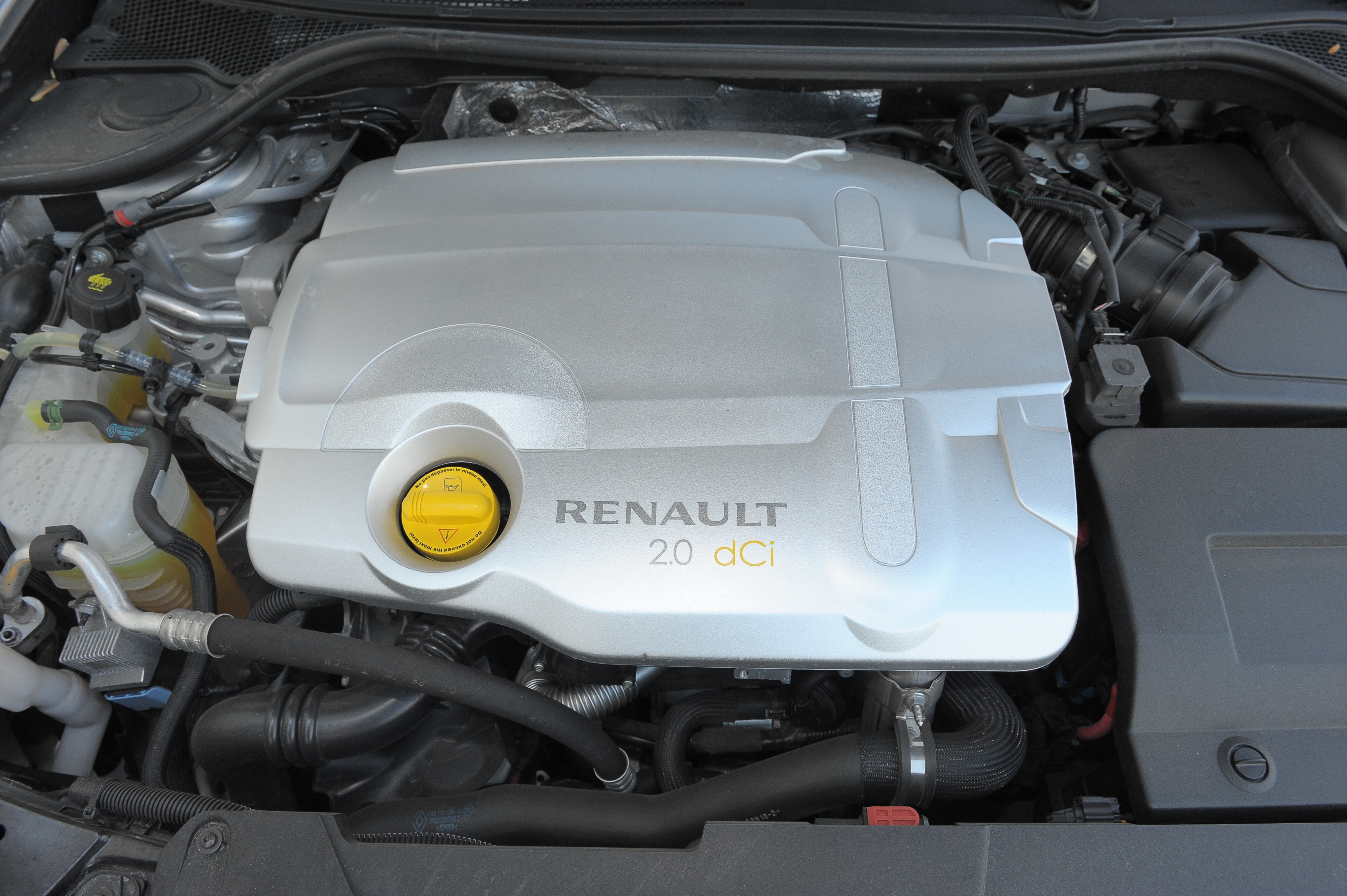 silnik 2.0 dCi Renault