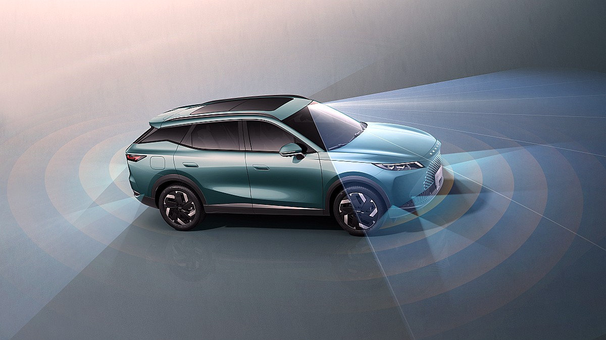 Omoda 7 Super Hybrid (3)