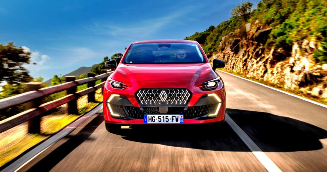 Renault Clio VI – przód