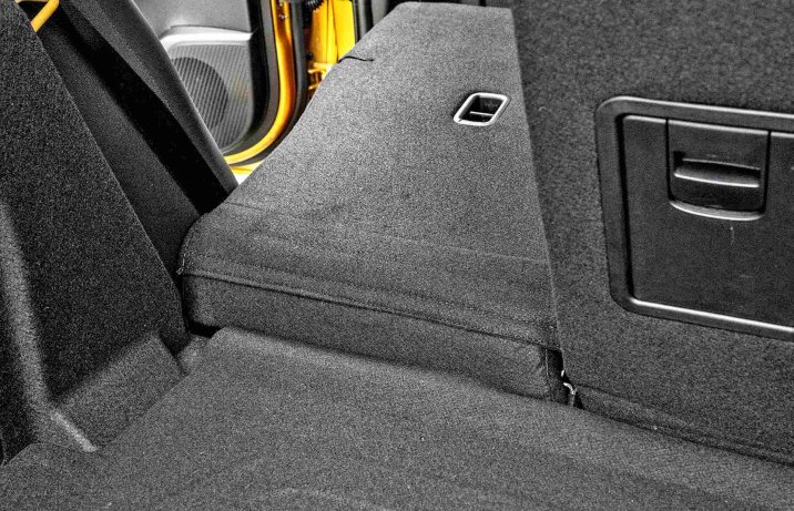 Kia K4 1.6 T-GDI 180 KM 7 DCT GT-Line – bagażnik, składanie oparcia kanapy