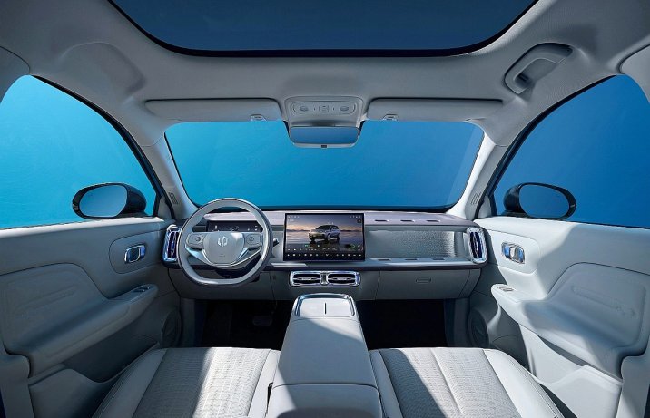 Leapmotor B10 Hybrid EV