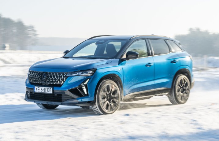 Renault Austral - przód