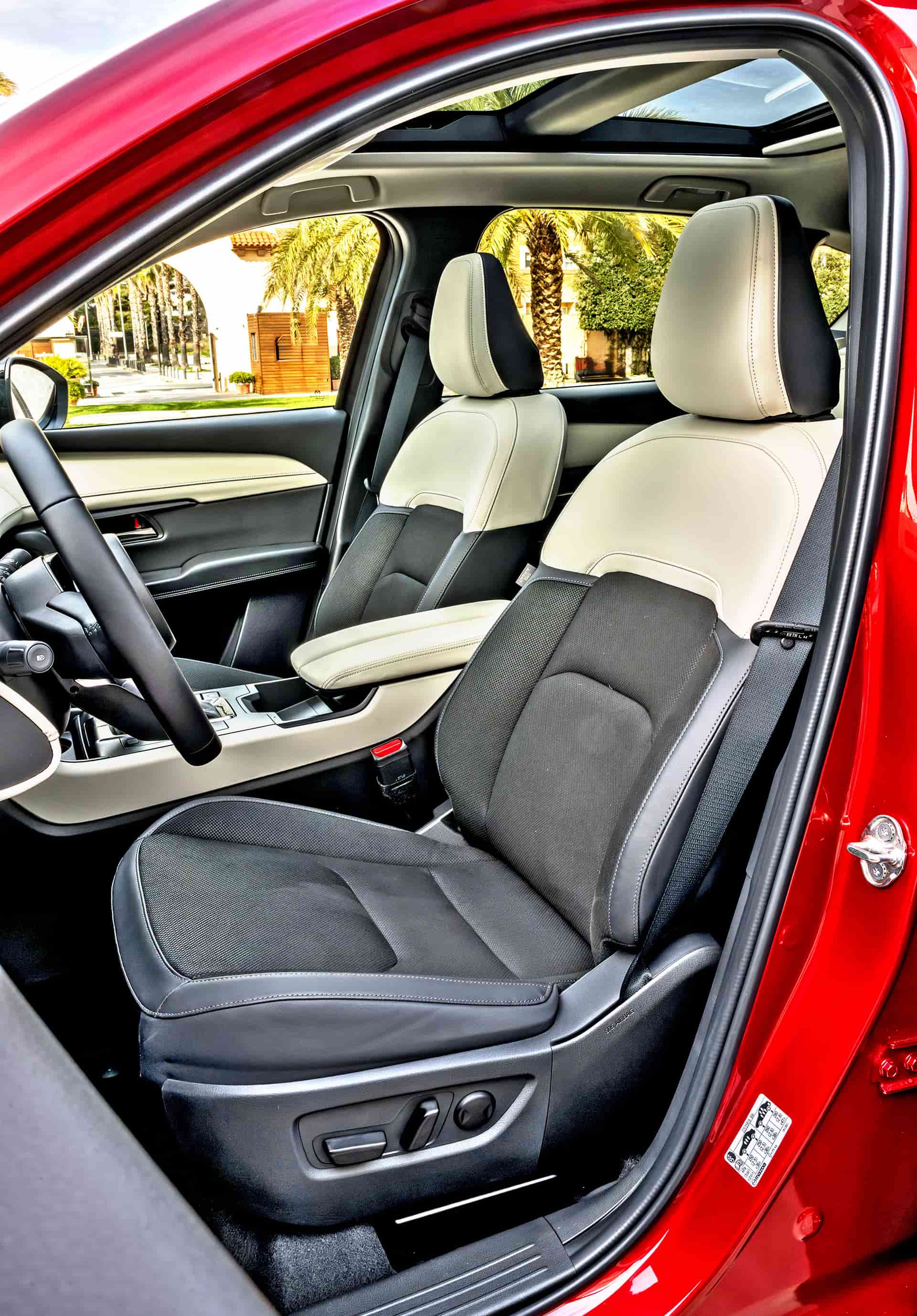 mazda-cx-5-iii-2026-fotele