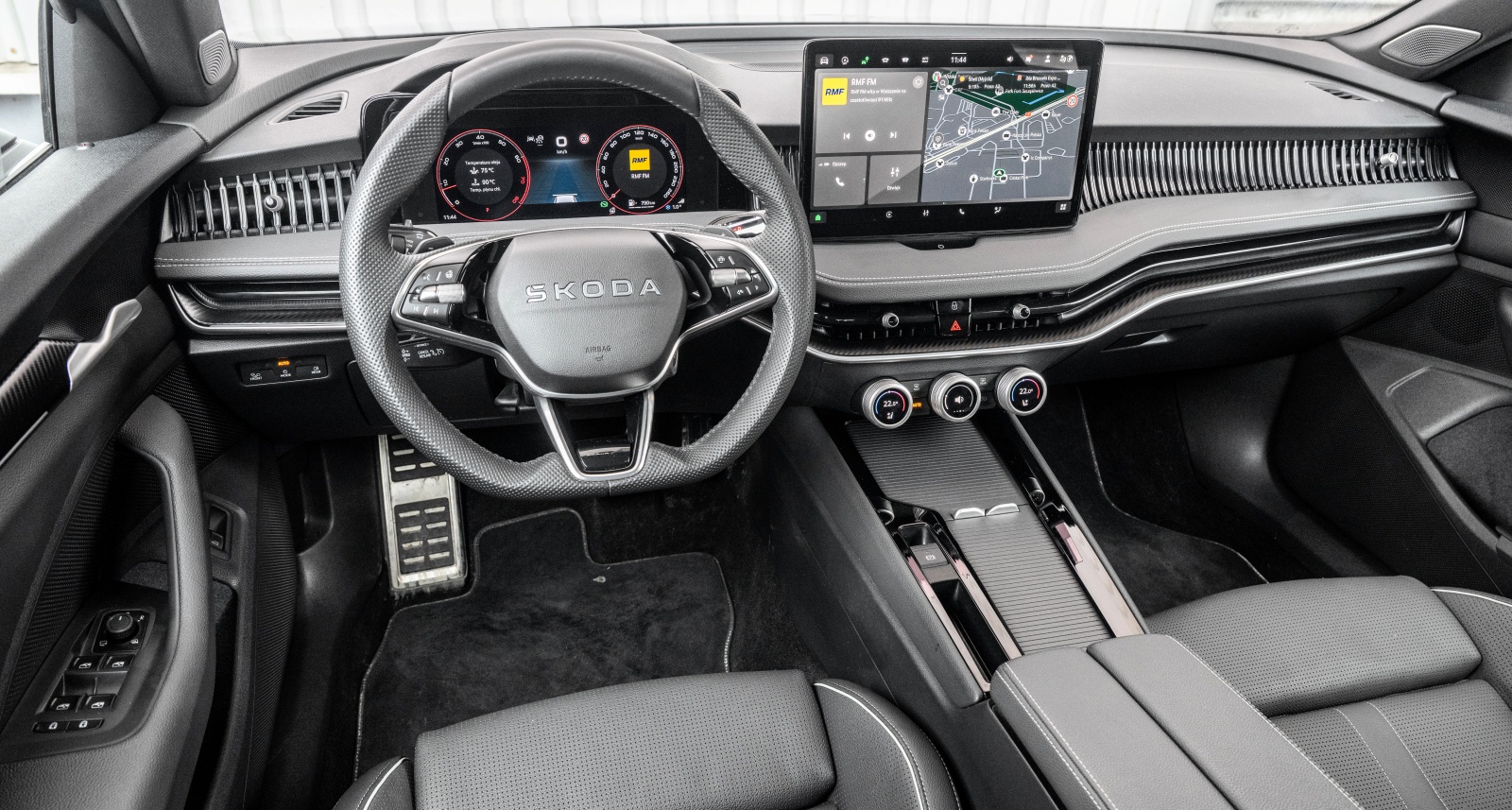 skoda-superb-deska-rozdzielcza