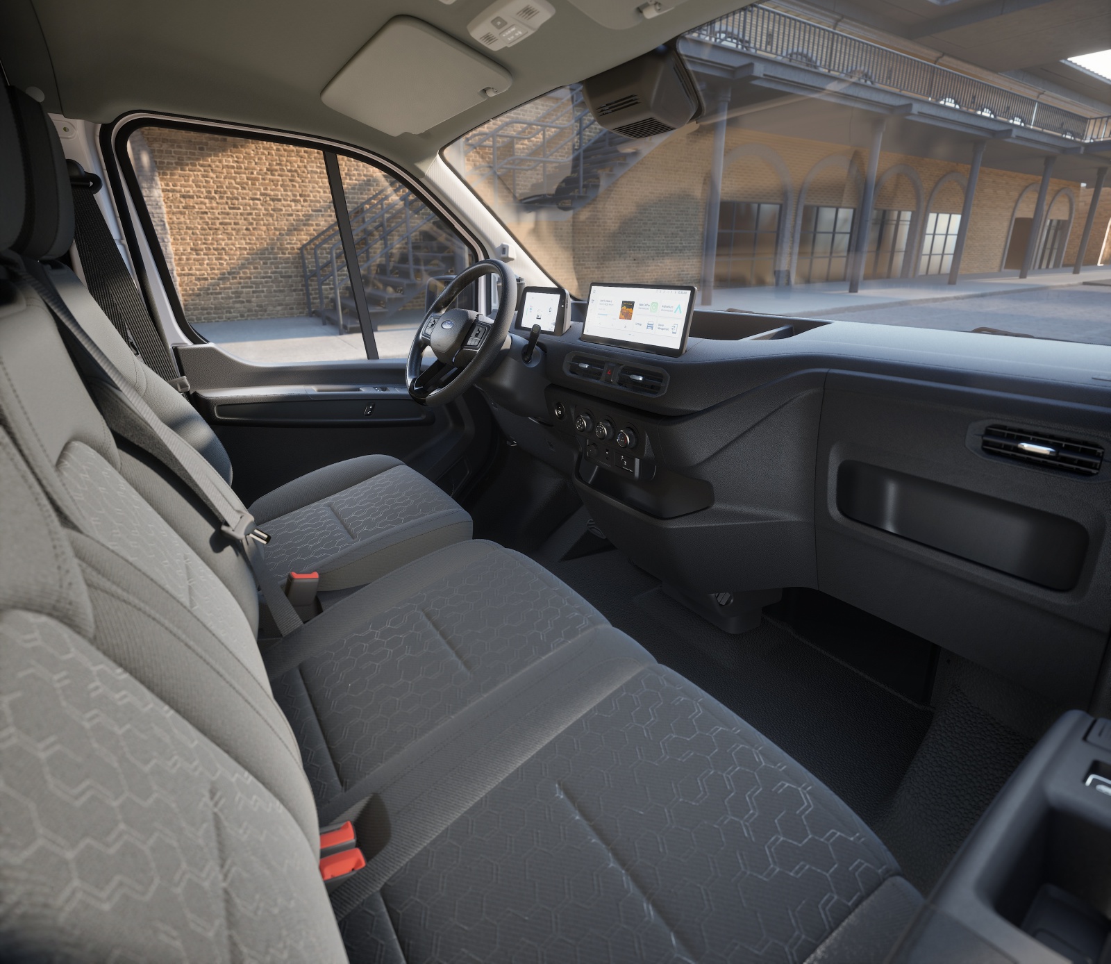 ford-transit-city-kabina