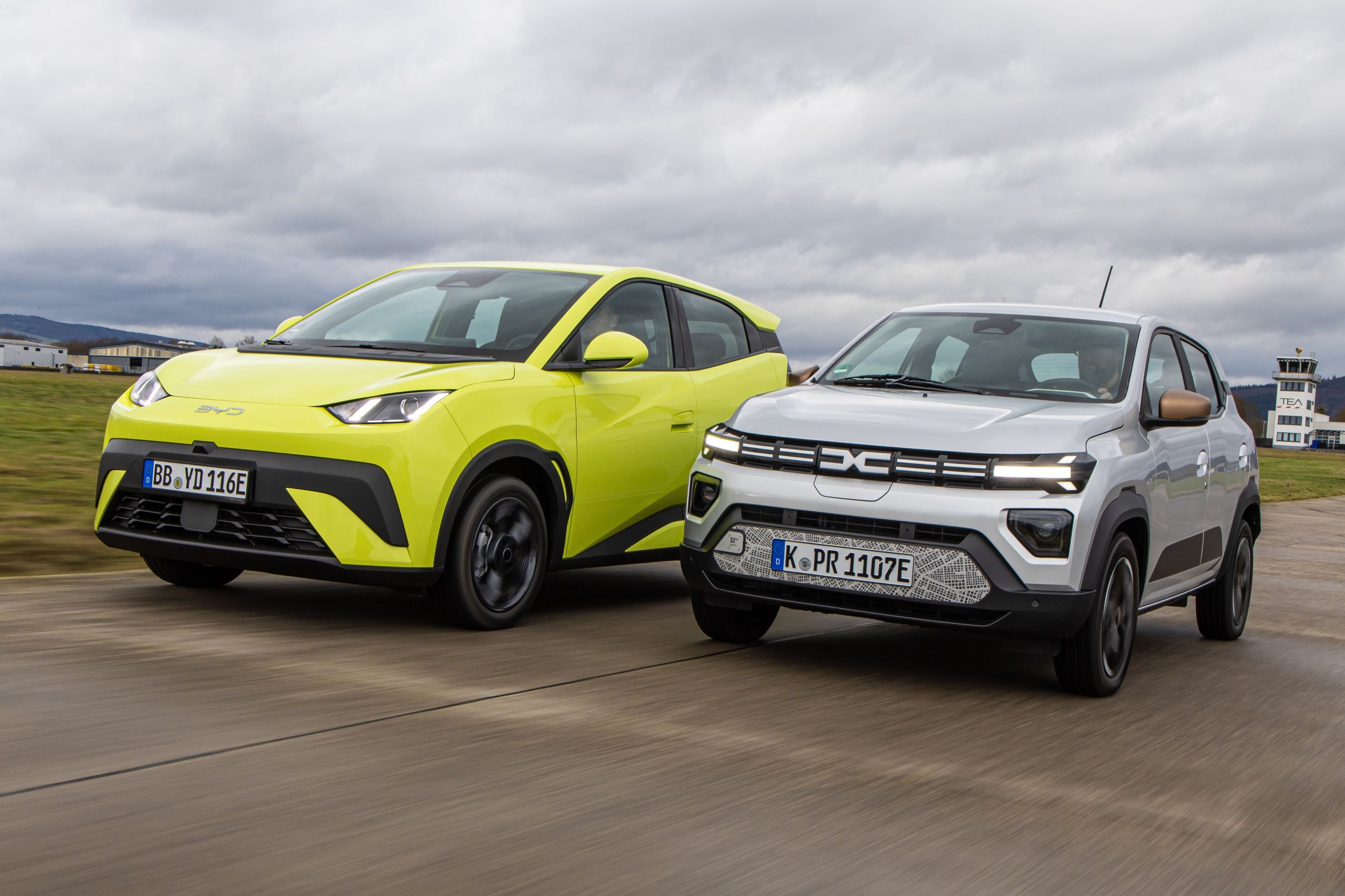 BYD Dolphin Surf, Dacia Spring - 2