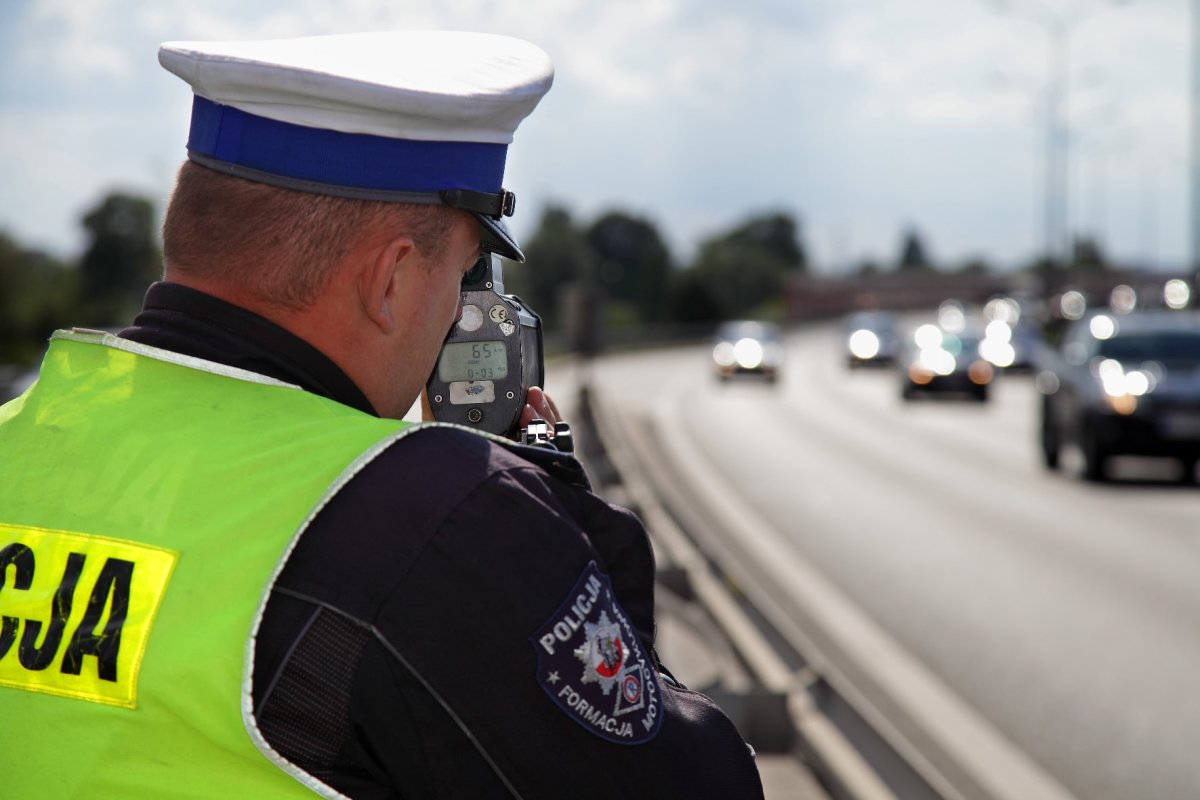 3 marca wchodzą nowe przepisy dla kierowców. Od jutra jedni szybciej wsiądą za kółko, a inni łatwiej stracą prawo jazdy