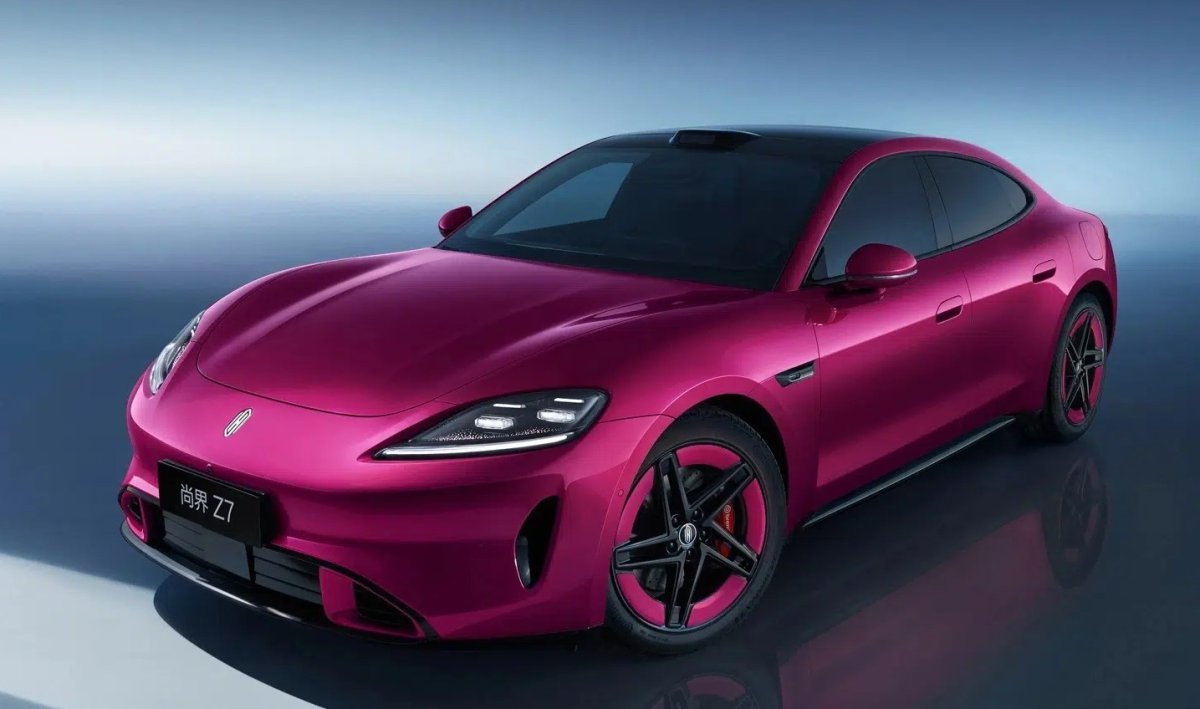 Chińczycy wracają do dawnych tradycji. Saic Z7 wygląda bardzo znajomo