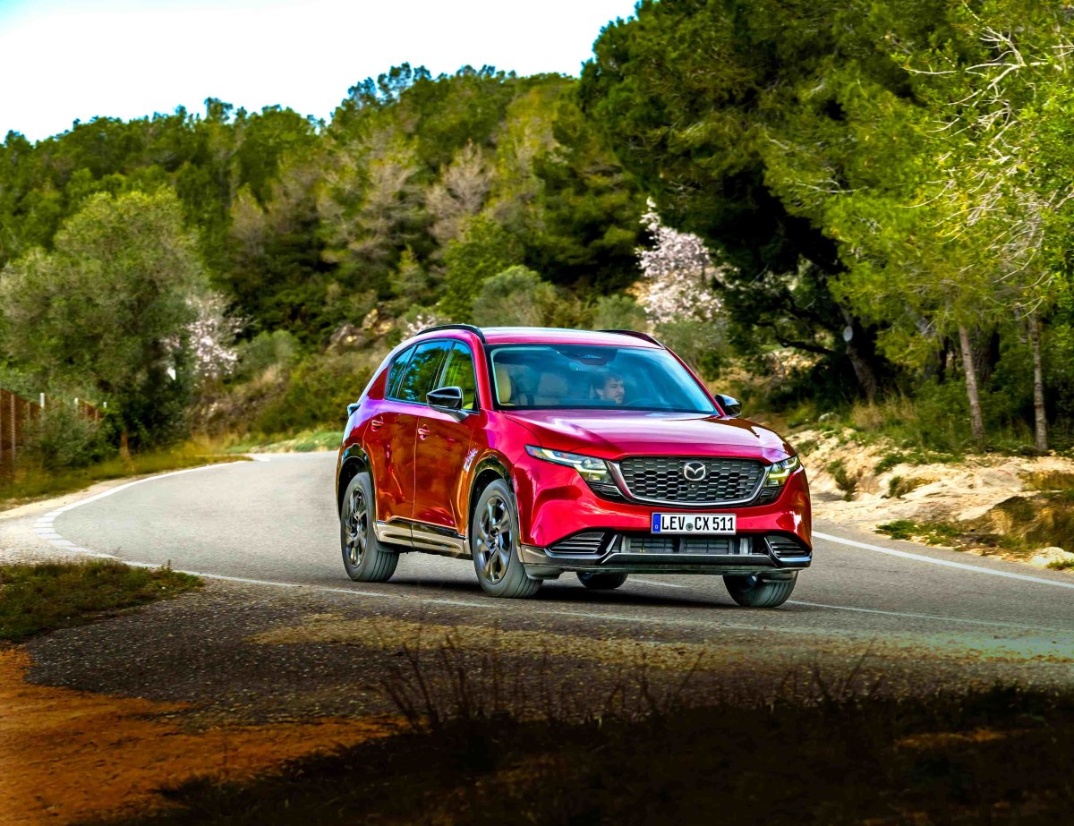 Tego japońskiego SUV-a zamówiło w ciemno ponad 3 tys. Polaków. Mazda CX-5 – pierwsza jazda