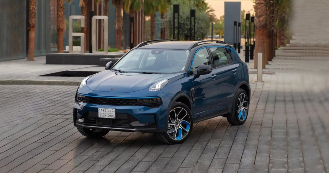 Lynk & Co 01 – przód