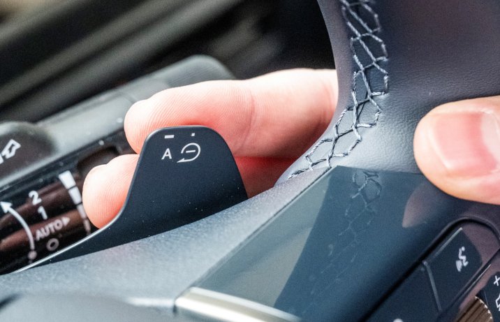 Kia PV5 łopatki do rekuperacji