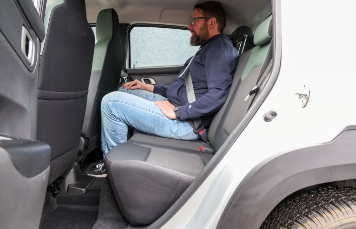 Dacia Spring - kanapa