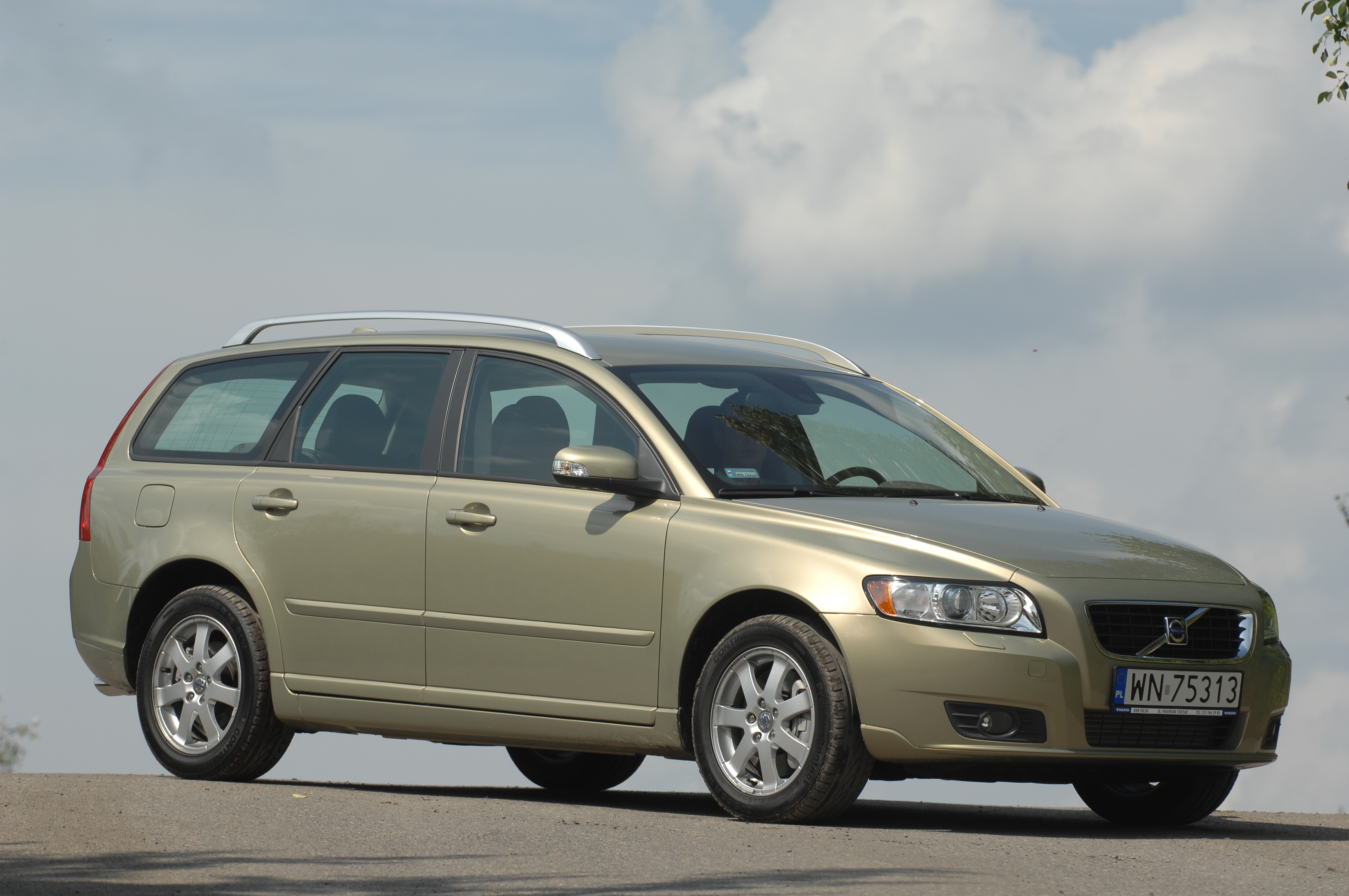 Volvo V50