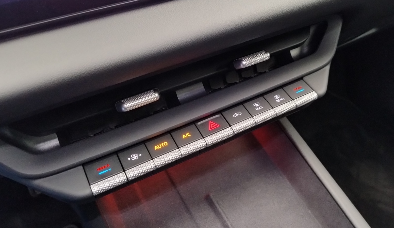 volkswagen-id3-neo-klimatyzacja