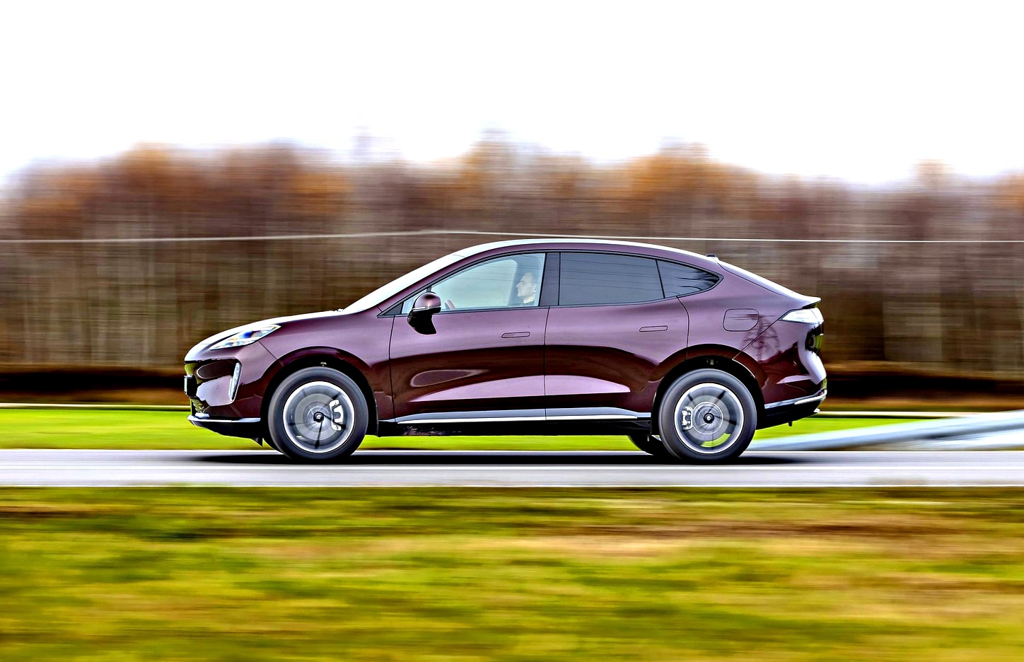 gac-hyptec-ht-elite-bok-dynamika-1