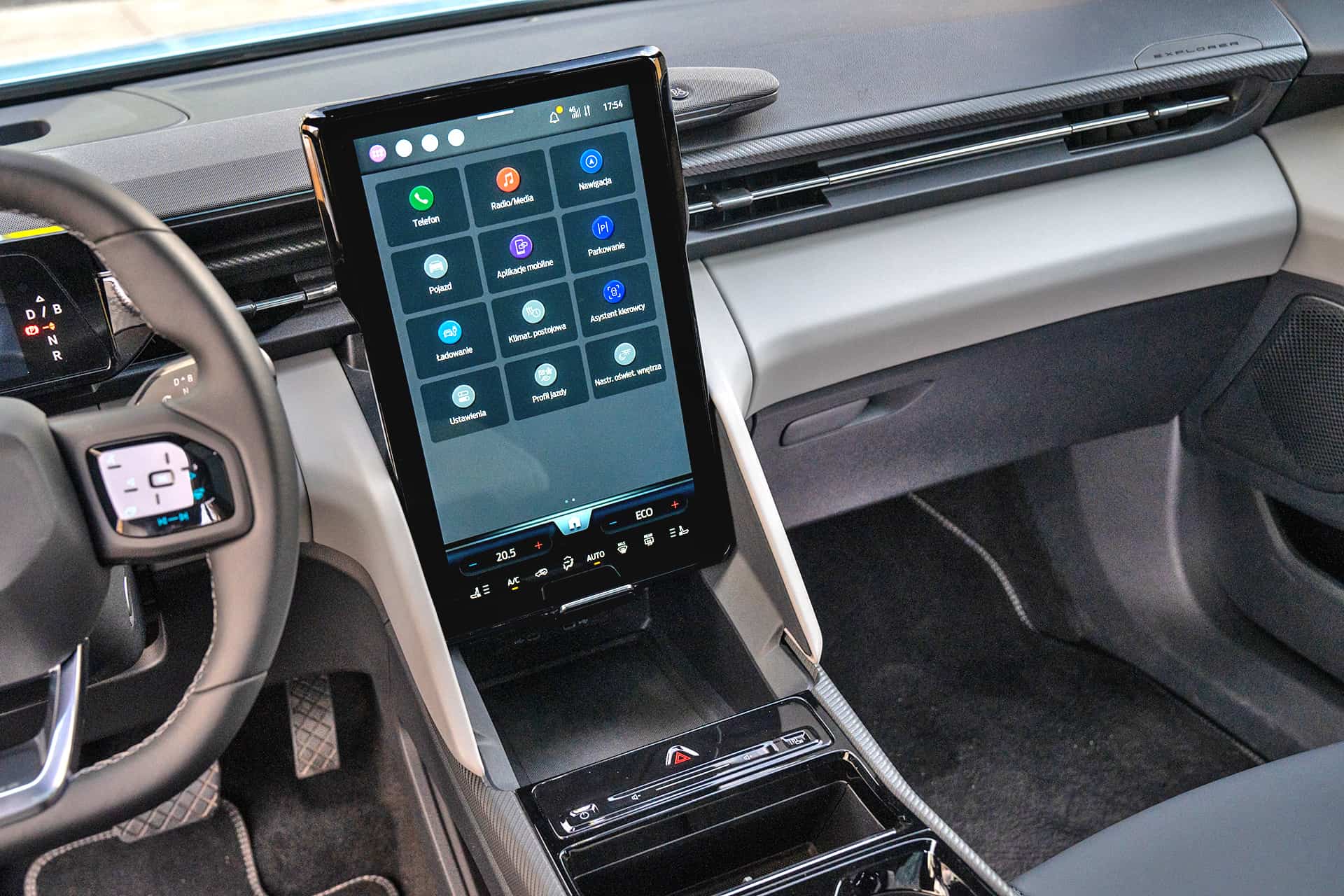 Ford Explorer – ekran centralny