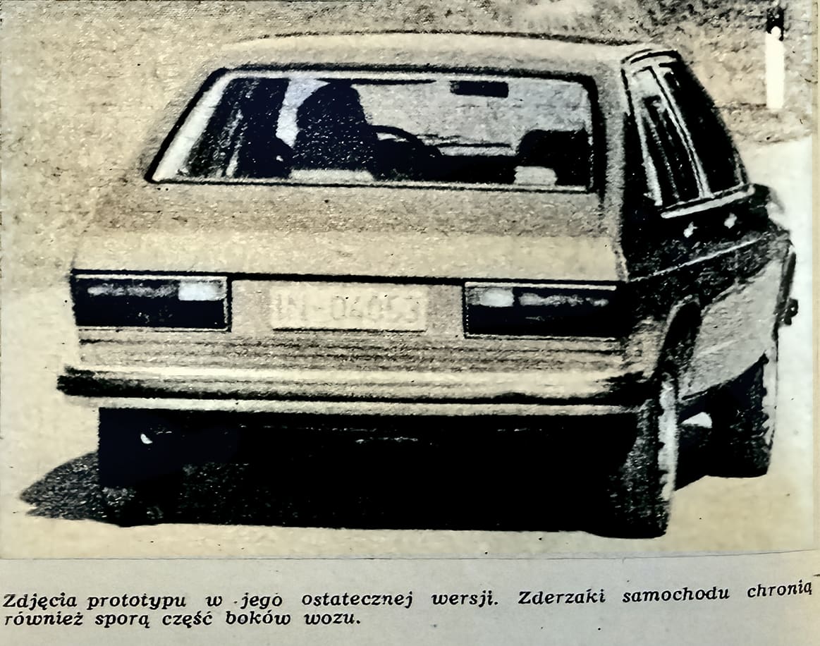 motor-17-1976-audi 120-100-C2-tyl