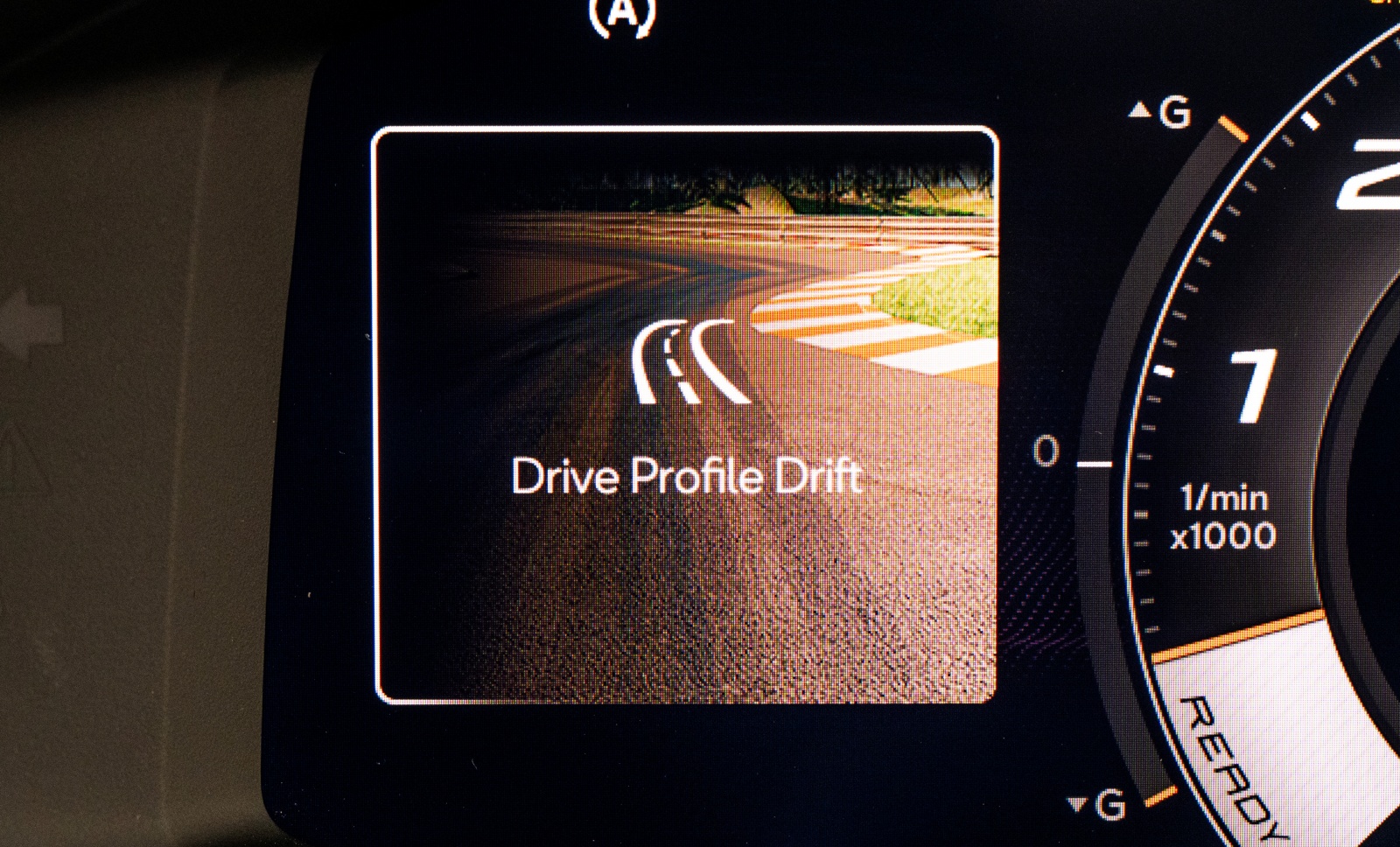 cupra-leon-sportstourer-vz-profil-drift