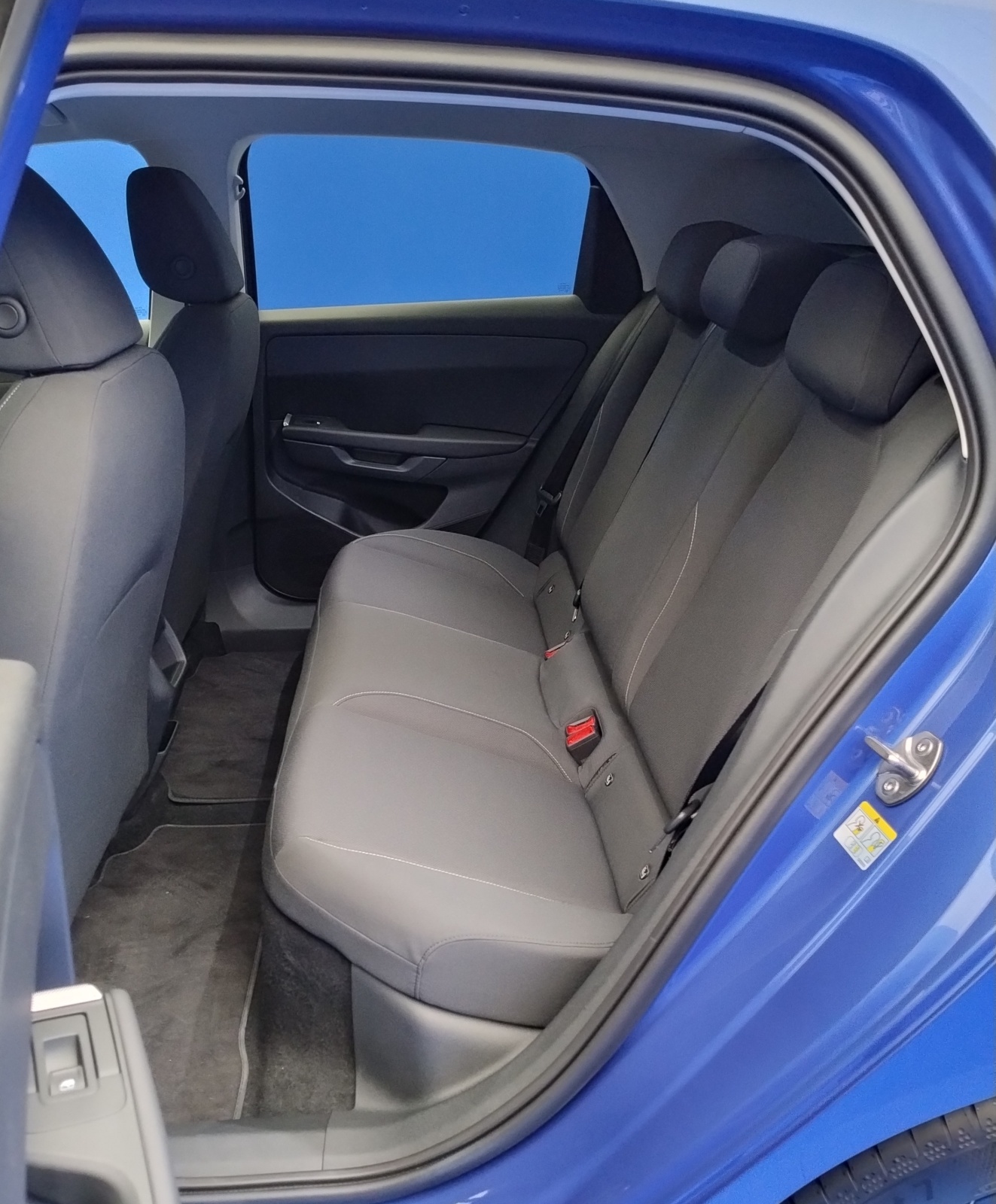 volkswagen-id-polo-kanapa