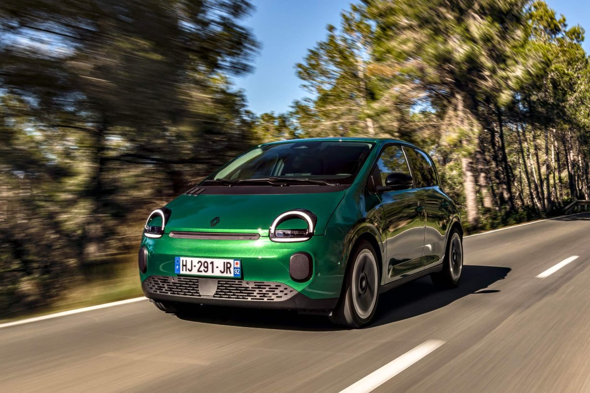 Renault Twingo wraca jako elektryk. I od razu robi świetne wrażenie | PIERWSZA JAZDA