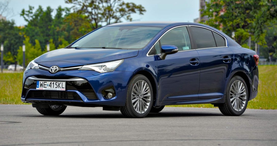 Który silnik wybrać do Toyoty Avensis III (2008-2018)