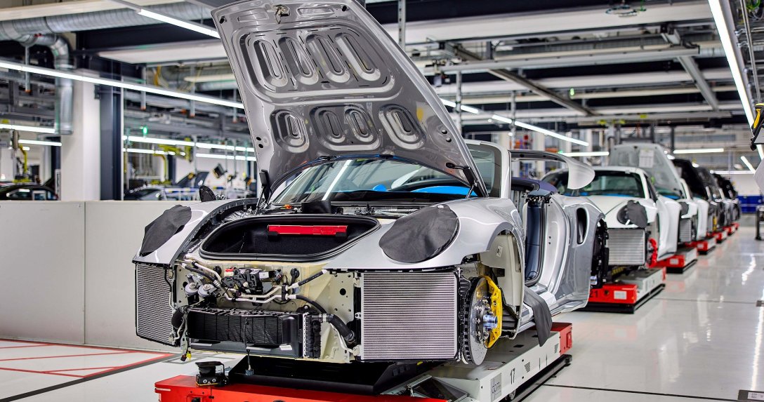 Porsche tnie premie do zera. Tak złej atmosfery dawno nie było w Zuffenhausen