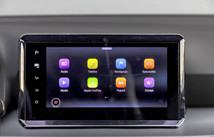 Seat Arona 1.5 TSI DSG FR (2026) – test, porównanie - menu systemu multimedialnego